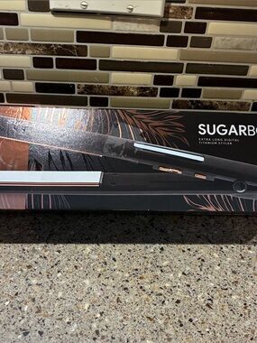 Sugarboo Extra Long Digital Titanium Styler